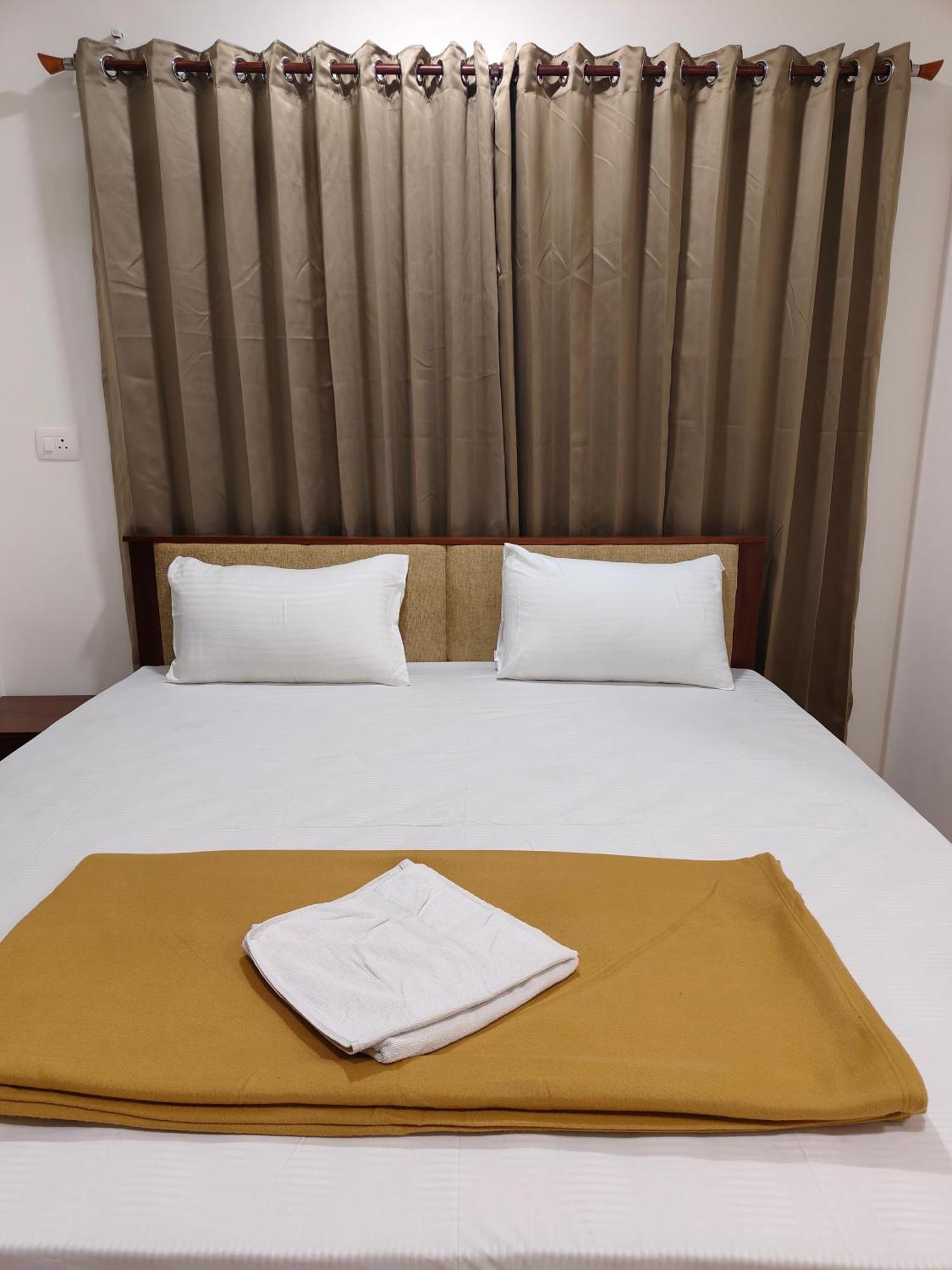 Hotel Nova Kochi Zewnętrze zdjęcie